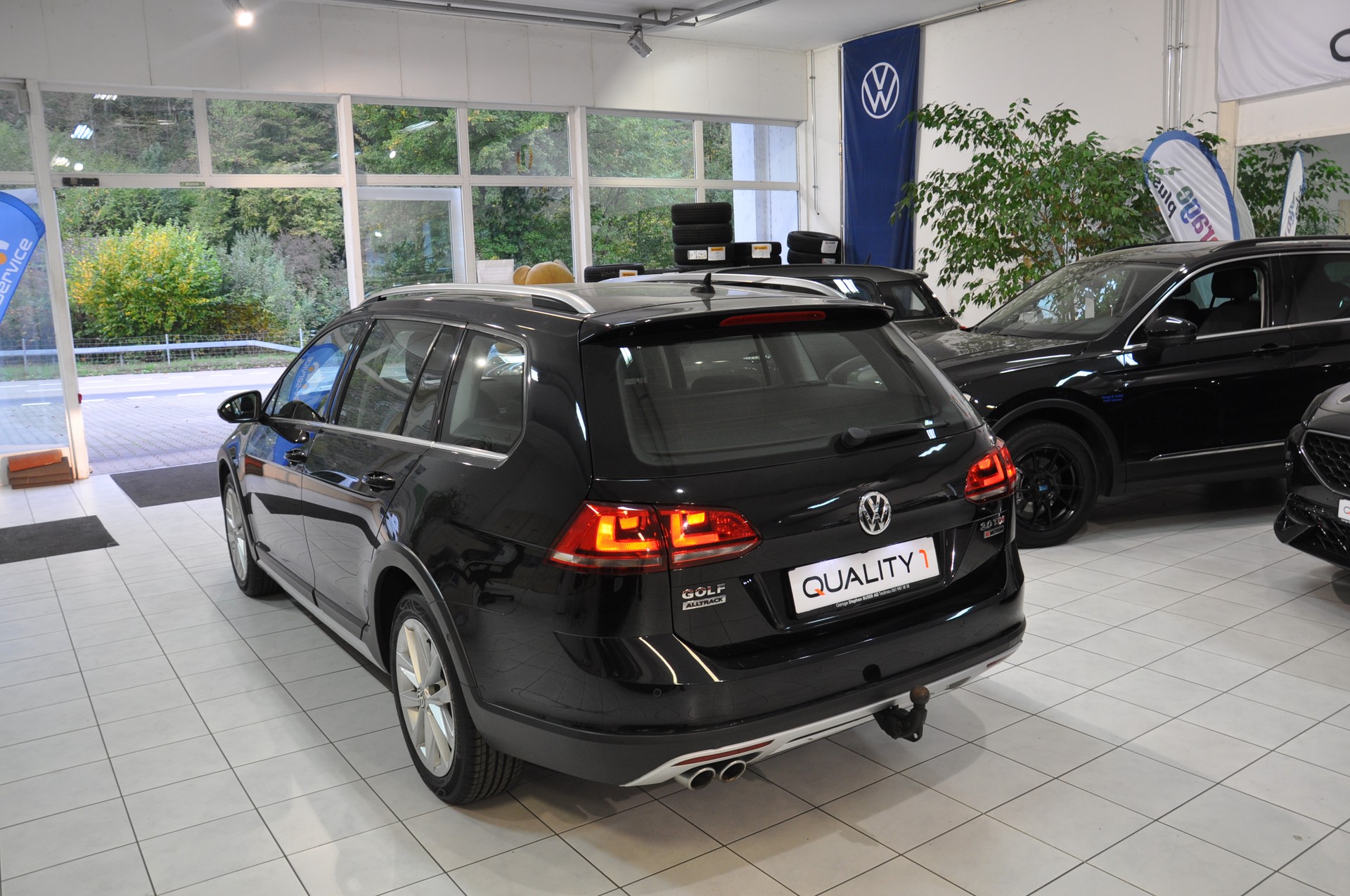 VW Golf 2.0 TDI Alltrack 4Motion-image-7