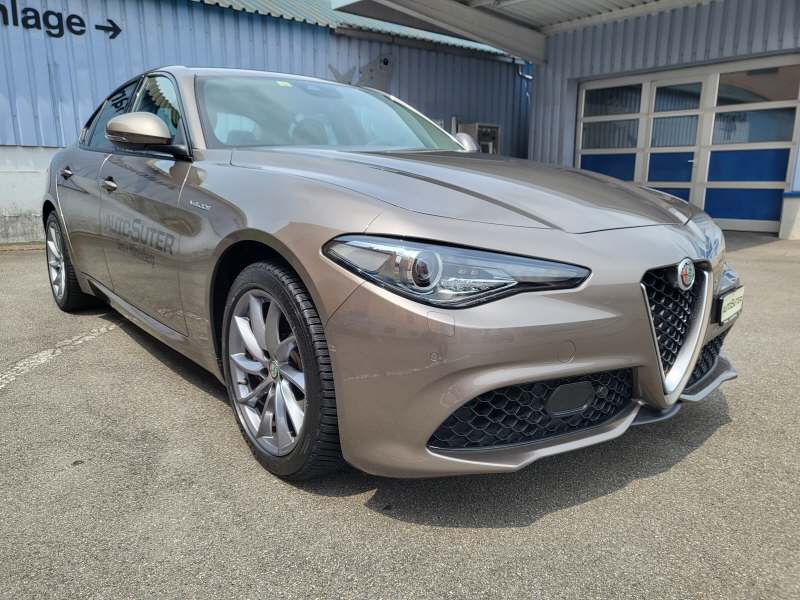 ALFA ROMEO Giulia 2.0 Q4 Veloce-image-3