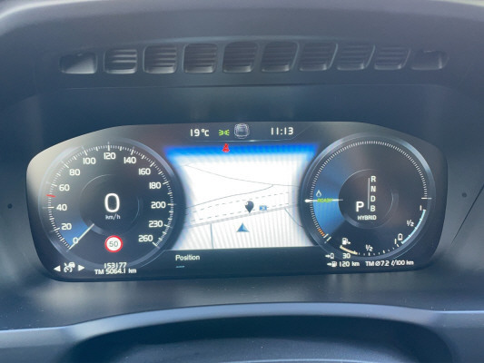 VOLVO XC90 T8 AWD R-Design-image-11