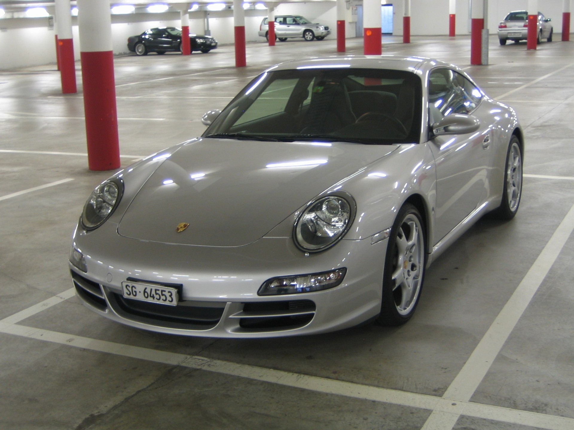PORSCHE 911 997 Carrera 2-image-3