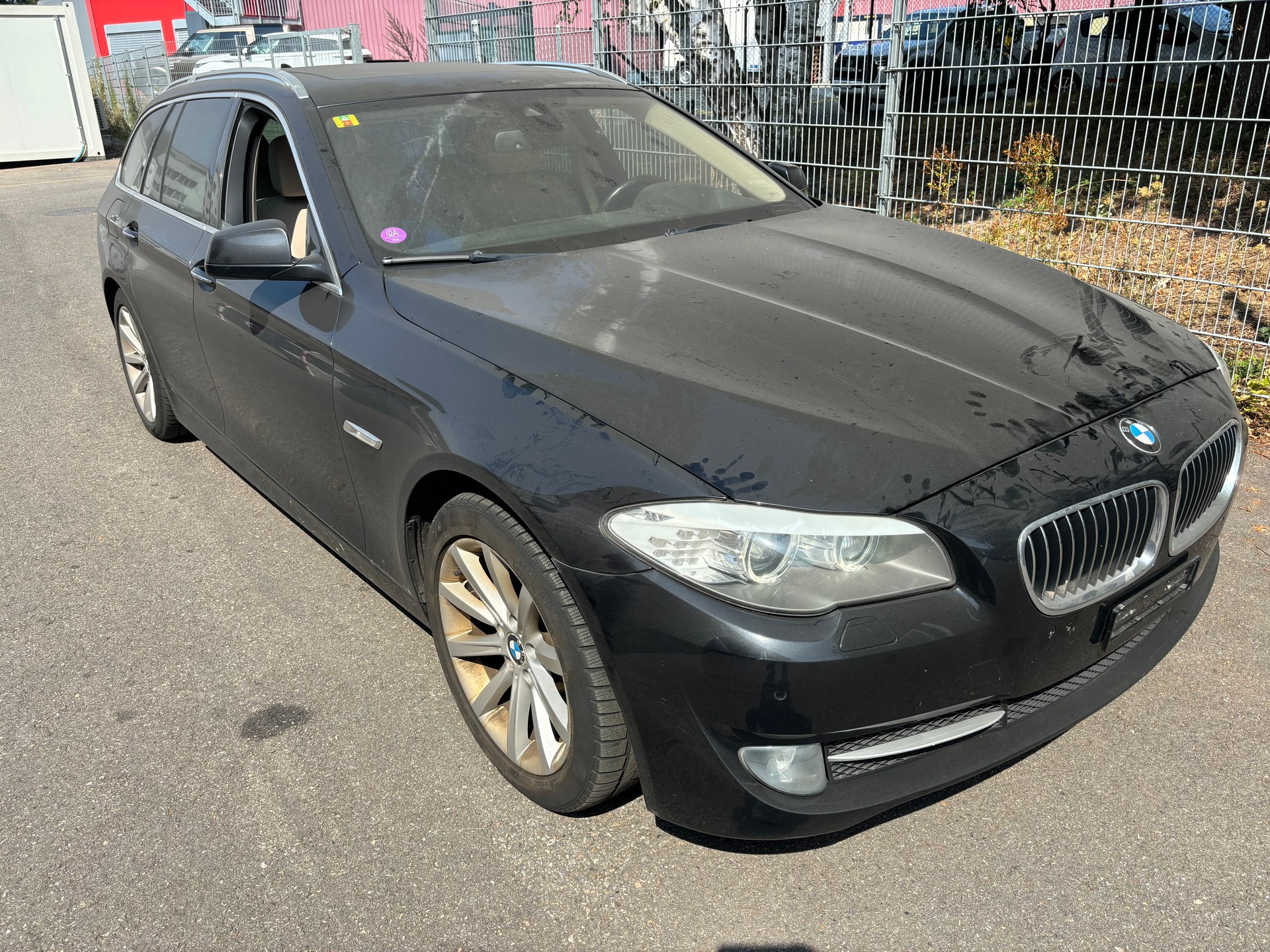 BMW 520-image-1