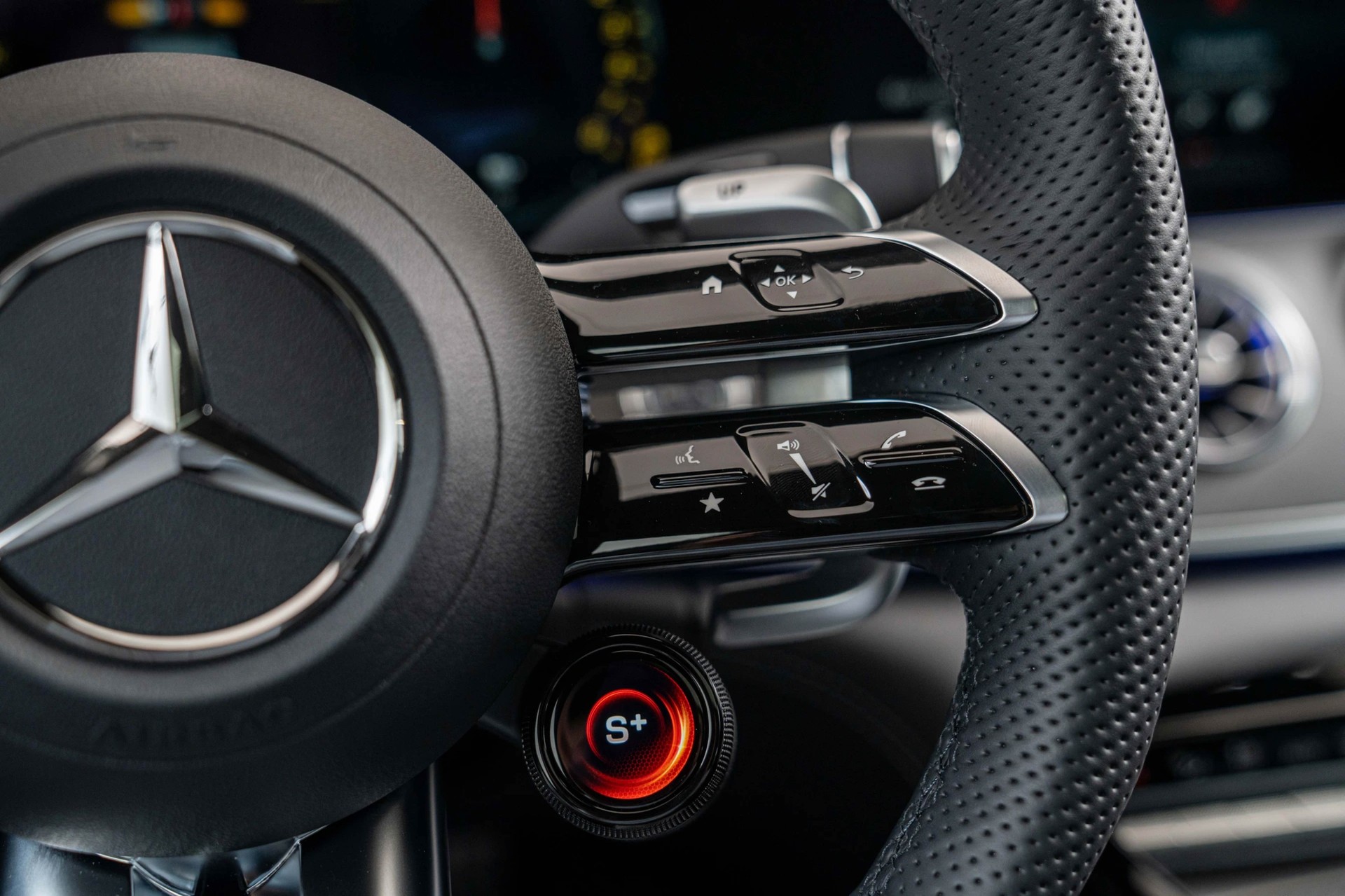 MERCEDES-BENZ AMG GT 4 63 S 4Matic+ E Performance MCT-image-10