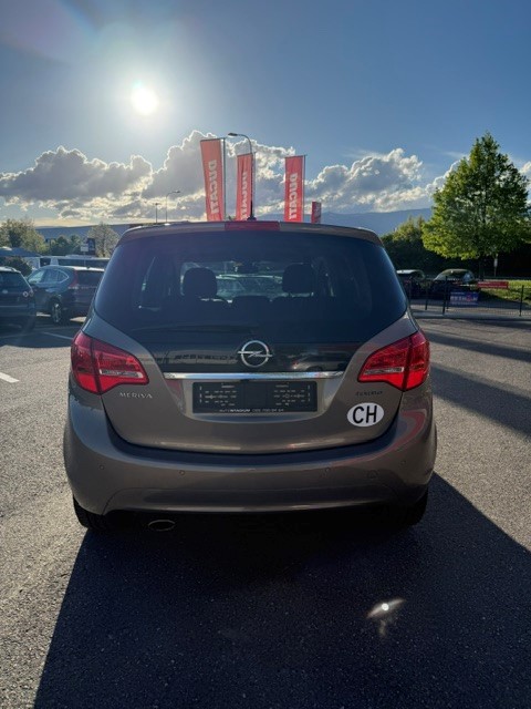 OPEL Meriva 1.4 Turbo Active Edition-image-2