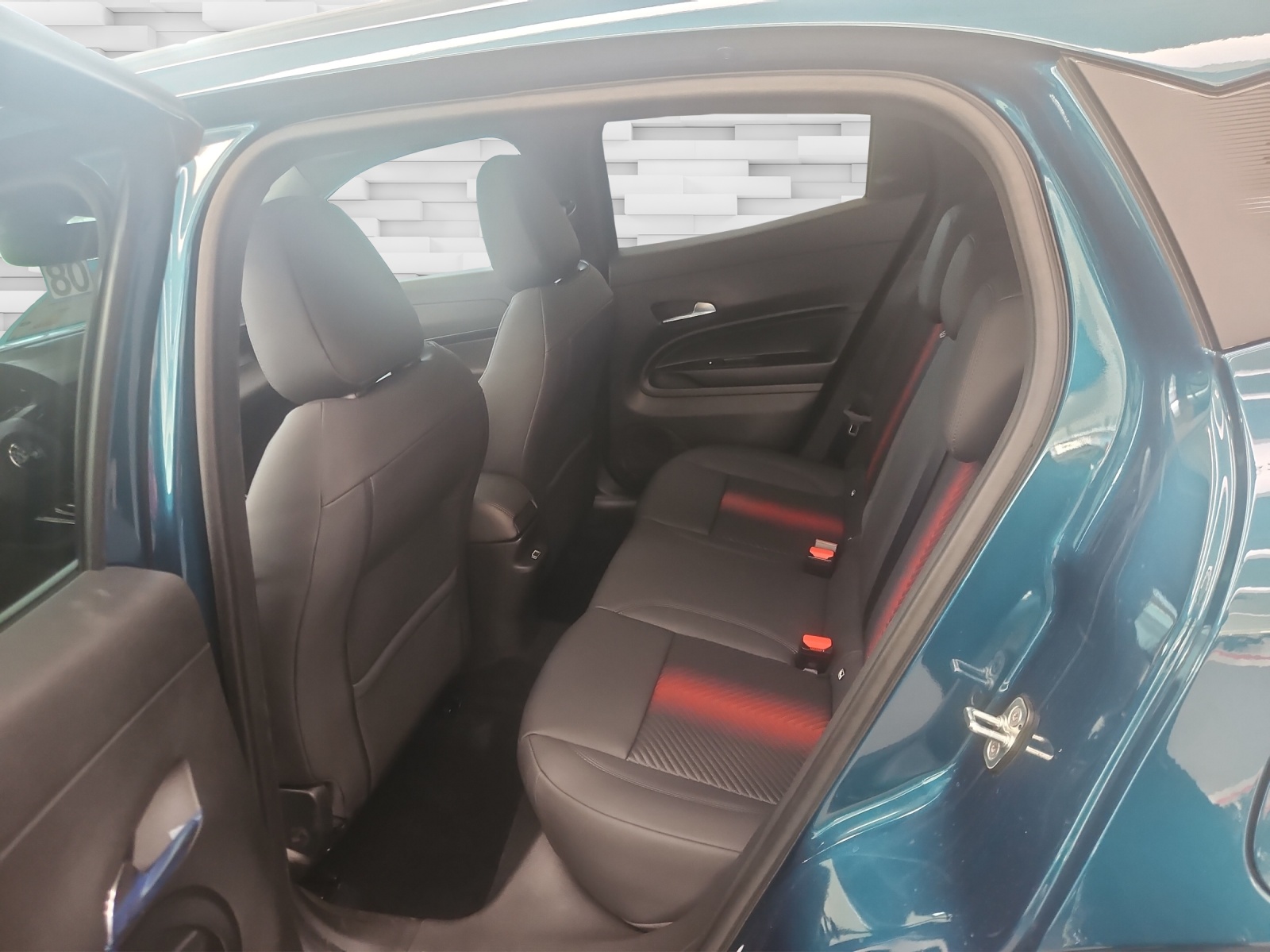 ALFA ROMEO Junior 1.2 48V Hybrid Speciale Pack tech-image-14