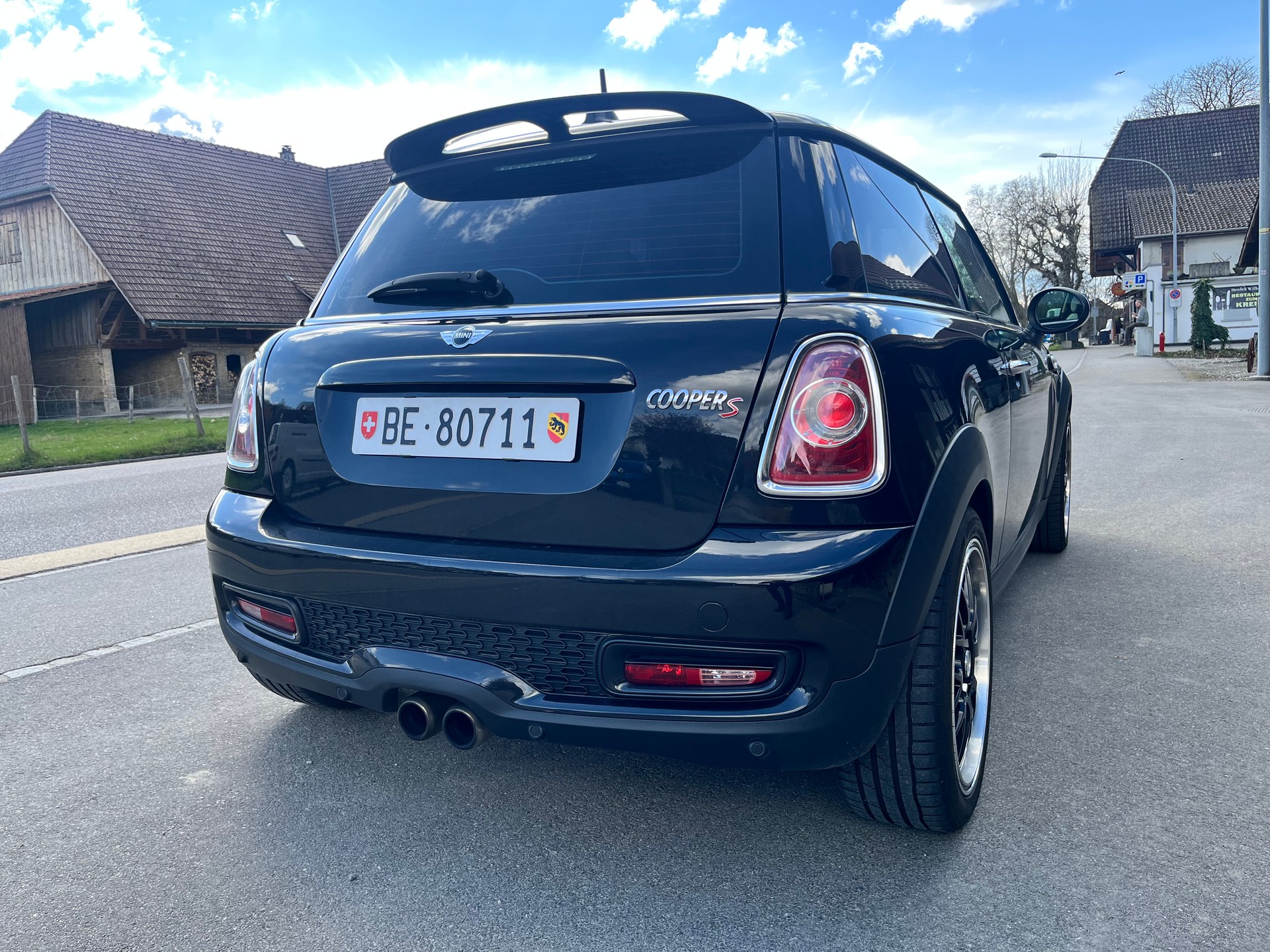 MINI Cooper S R56-image-1