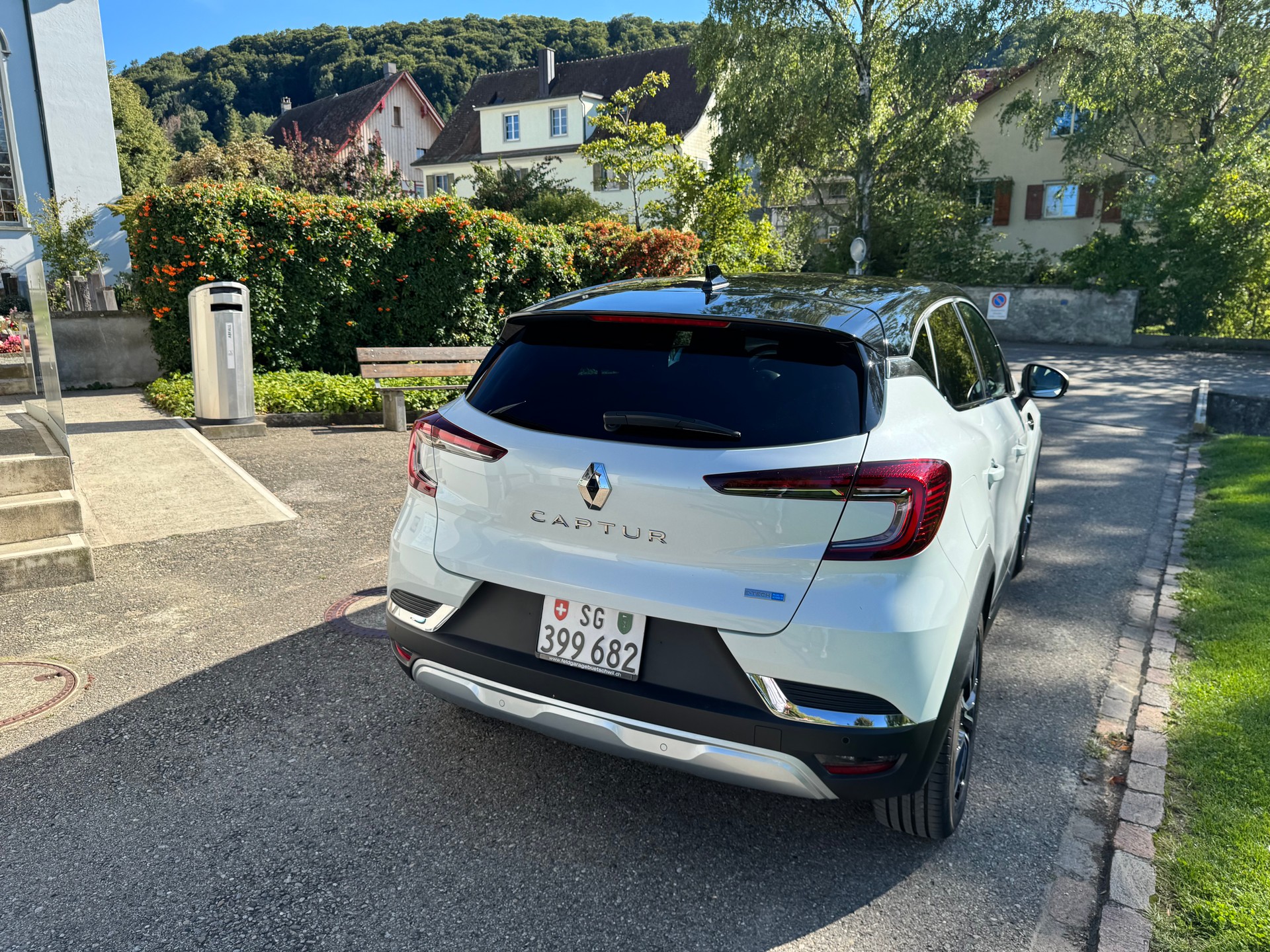 RENAULT Capture E-Tech-image-5