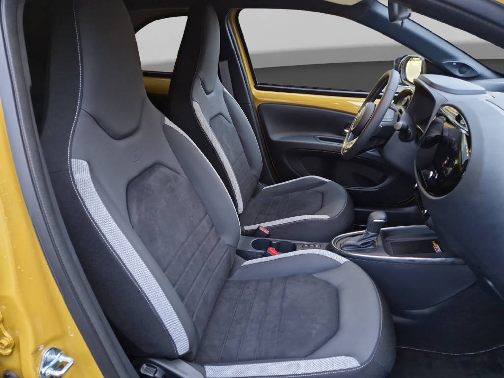 TOYOTA Aygo X 1.5 VVT-i HSD GR Sport 48143/000-image-9
