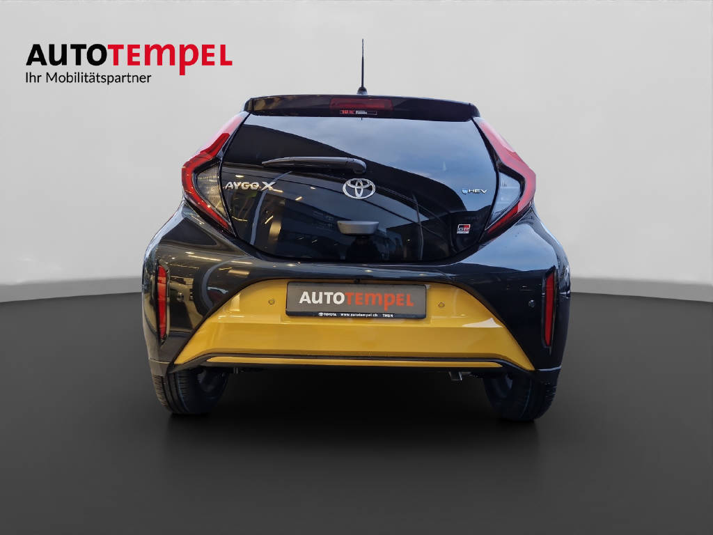 TOYOTA Aygo X 1.5 VVT-i HSD GR Sport 48143/000-image-7