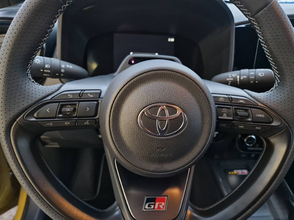 TOYOTA Aygo X 1.5 VVT-i HSD GR Sport 48143/000-image-15