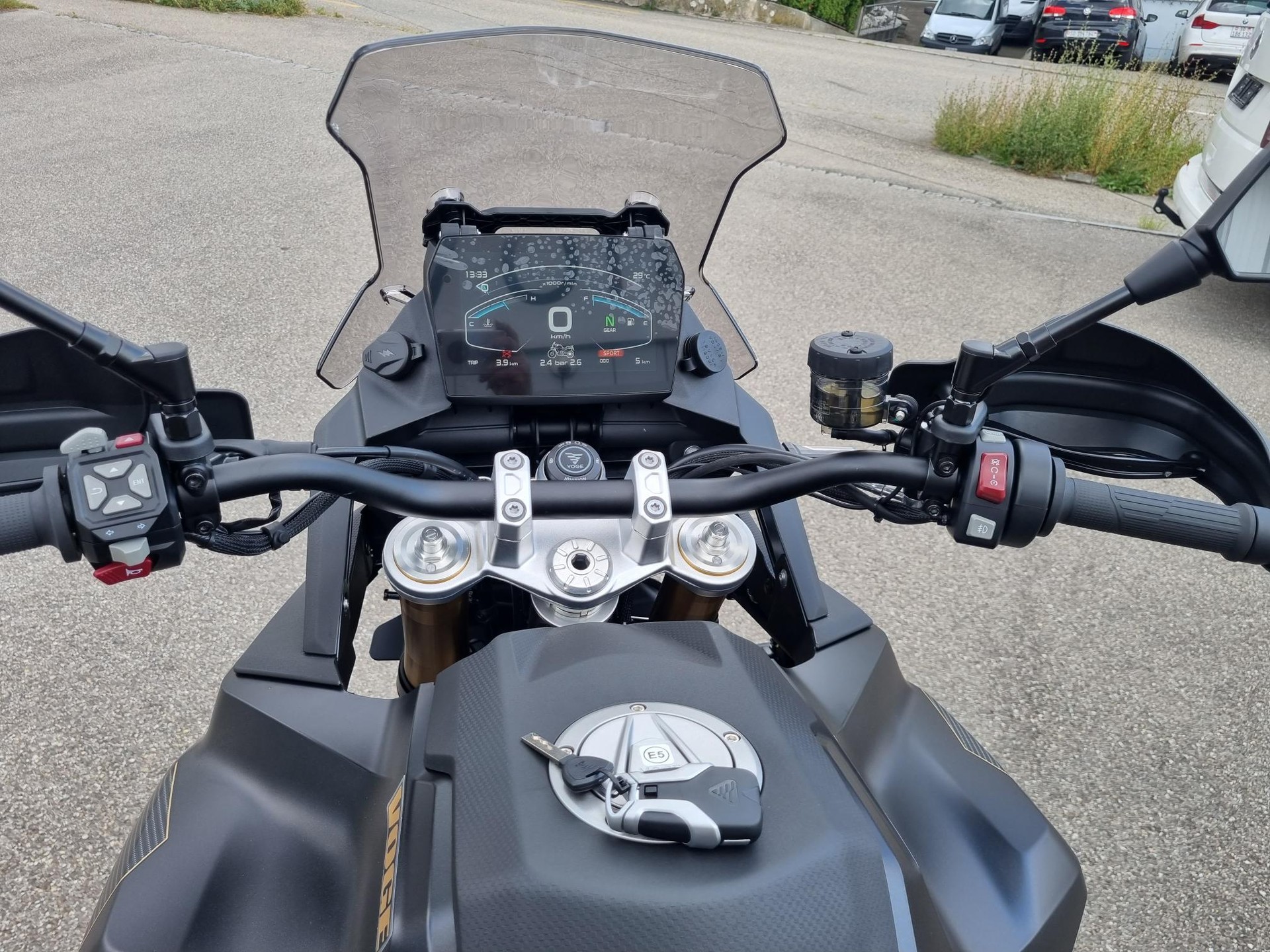 VOGE 900DSX BLACK KNIGHT-image-9