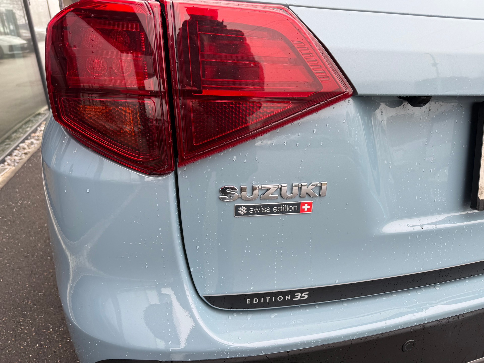 SUZUKI Vitara 1.5 Hybrid Edition 35 Top 4x4 AGS-image-13