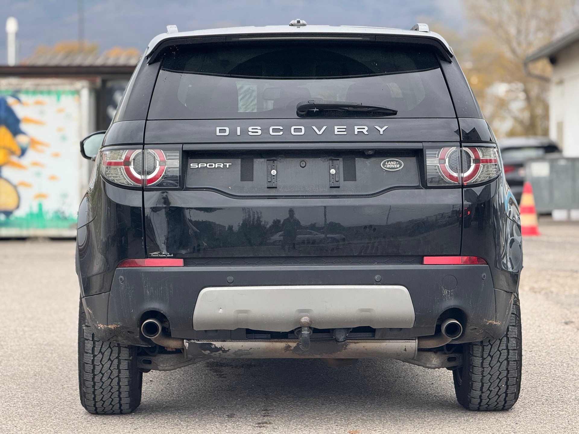 LAND ROVER Discovery Sport 2.0 TD4 HSE AT9-image-4