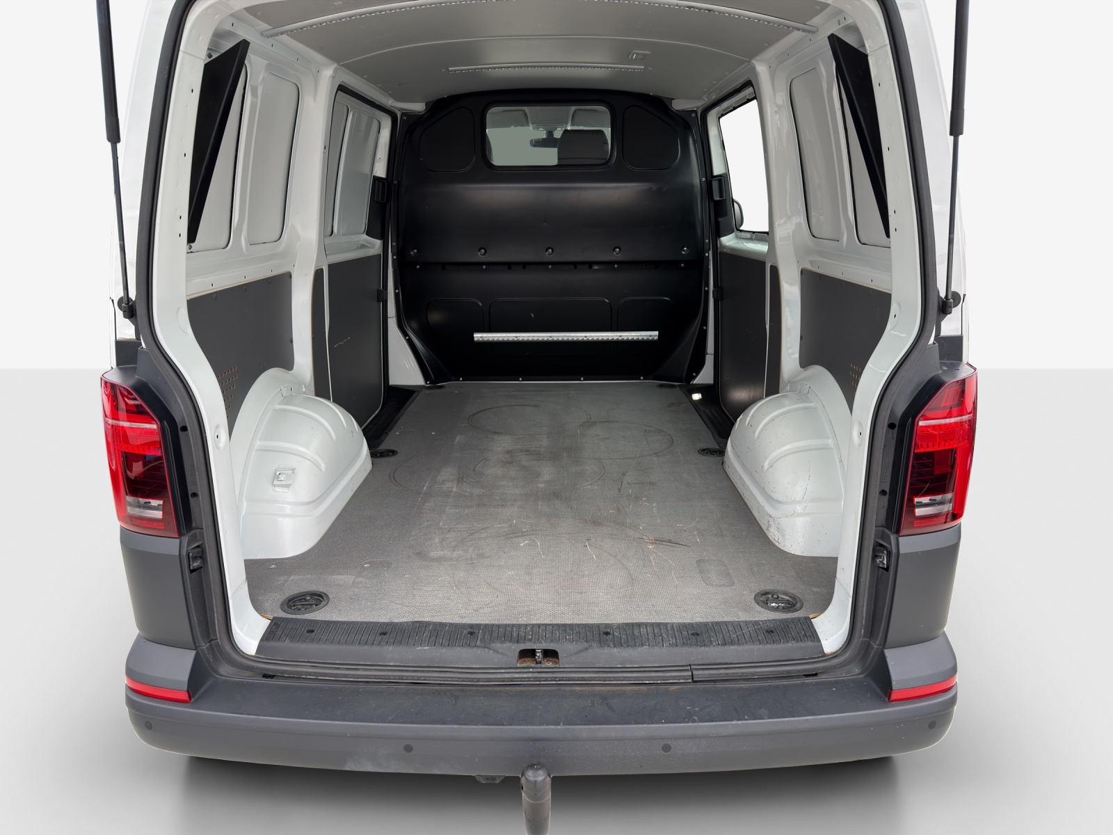 VW T6.1 2.0 TDI 4Motion-image-12