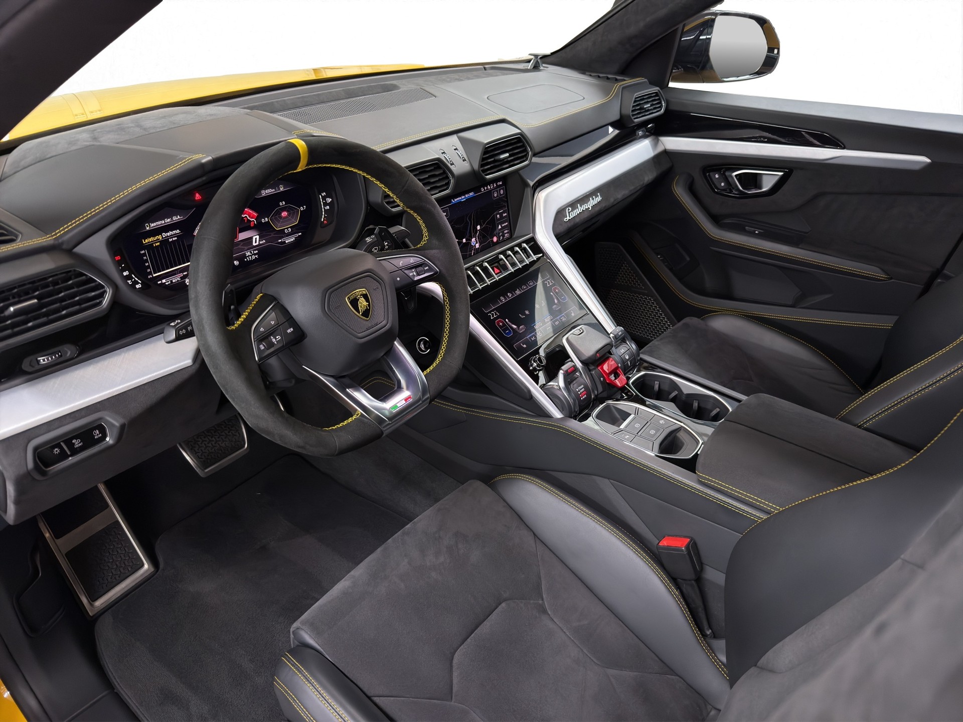 LAMBORGHINI Urus E-Gear-image-13