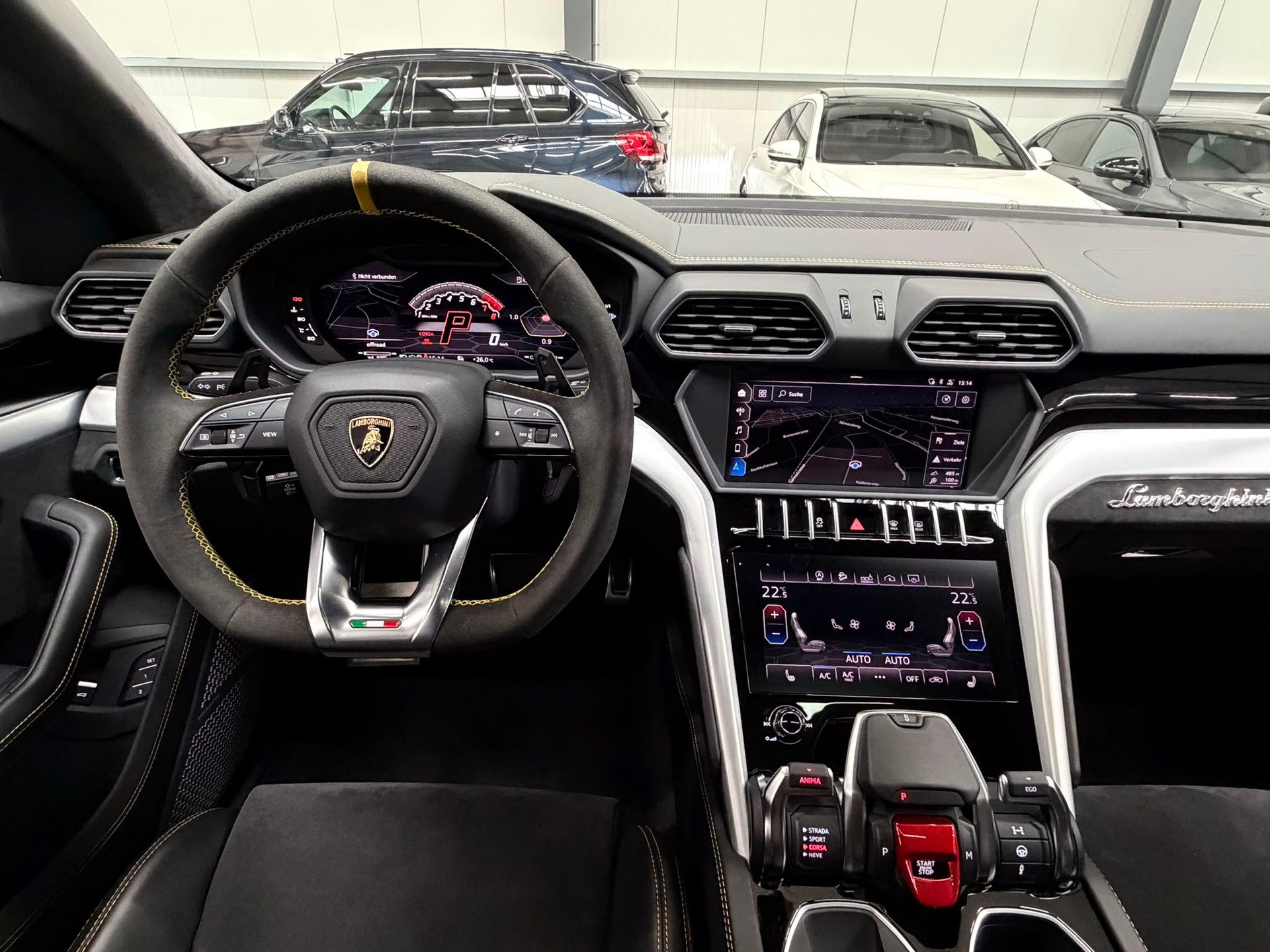 LAMBORGHINI Urus E-Gear-image-16