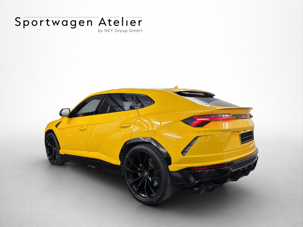 LAMBORGHINI Urus E-Gear-image-2