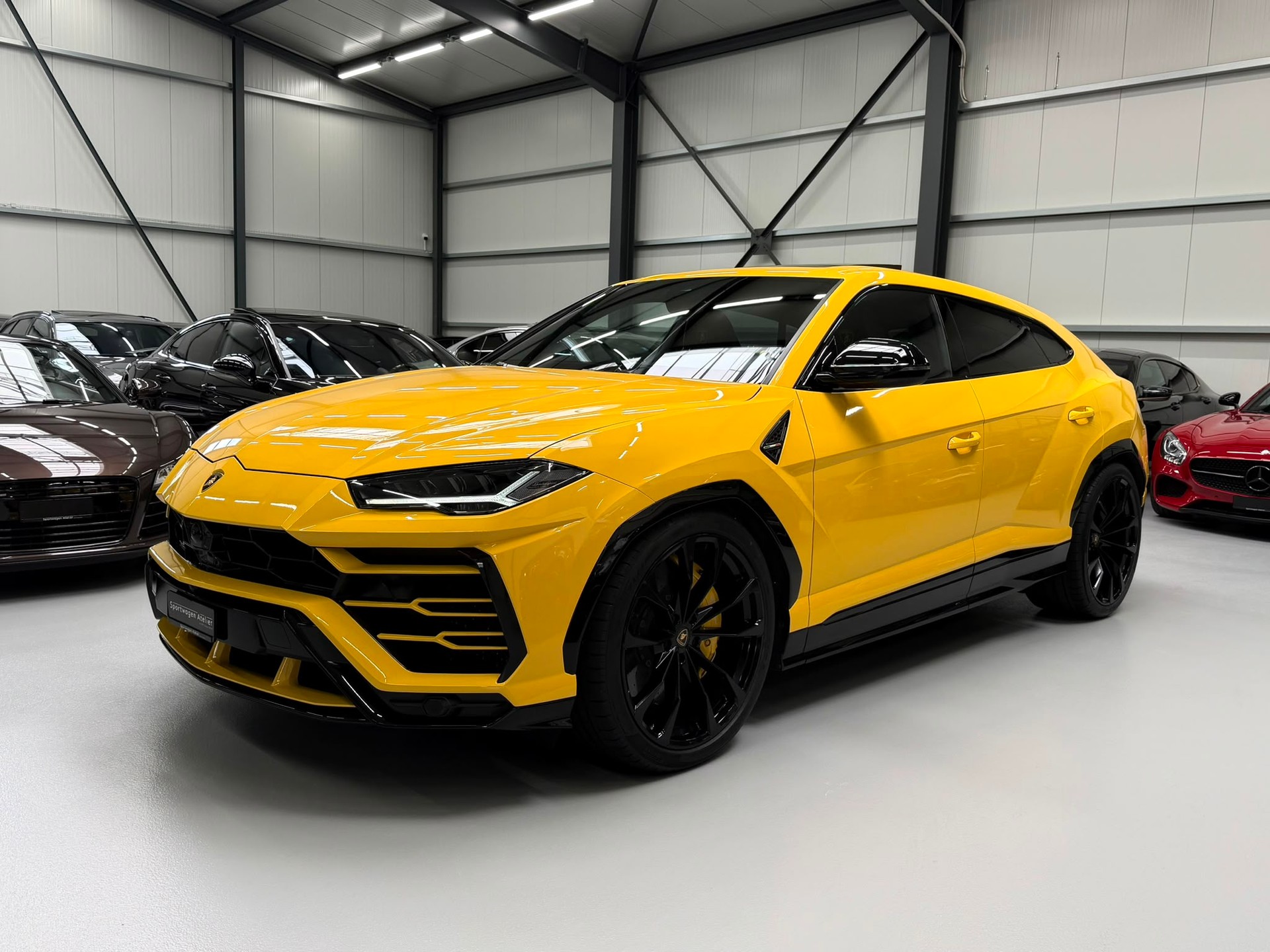 LAMBORGHINI Urus E-Gear-image-0