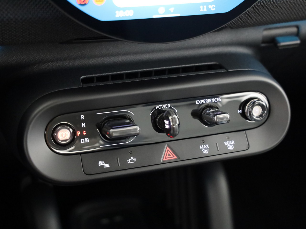 MINI Aceman E-image-17