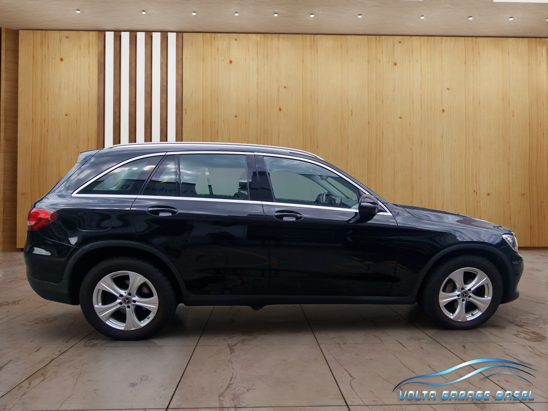 MERCEDES-BENZ GLC 250 d Exclusive 4Matic 9G-Tronic-image-4