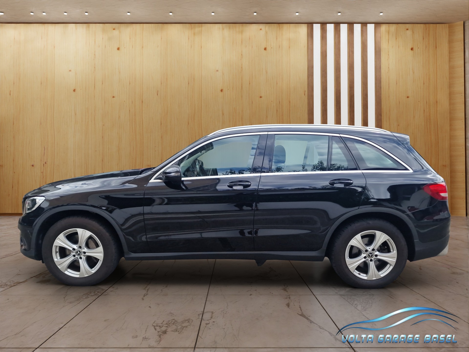 MERCEDES-BENZ GLC 250 d Exclusive 4Matic 9G-Tronic-image-3
