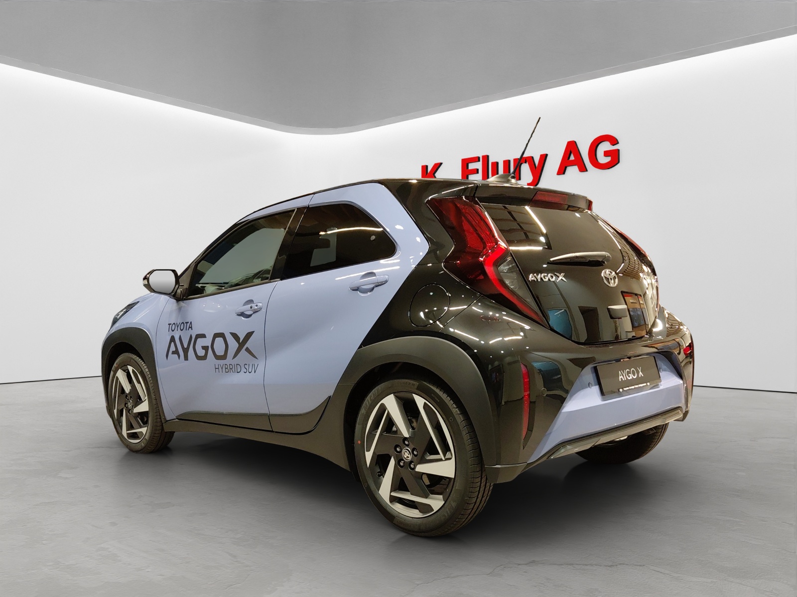 TOYOTA Aygo X 1.5 Hybrid Style CVT-image-3