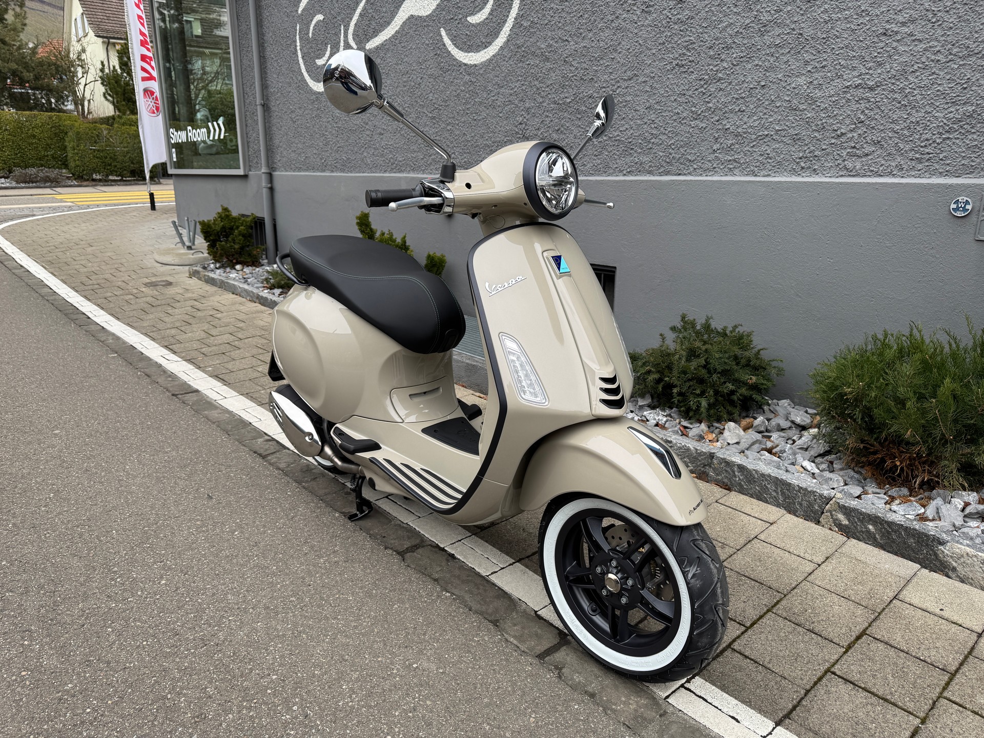 PIAGGIO Vespa 125 Primavera Sport Euro 5+-image-12