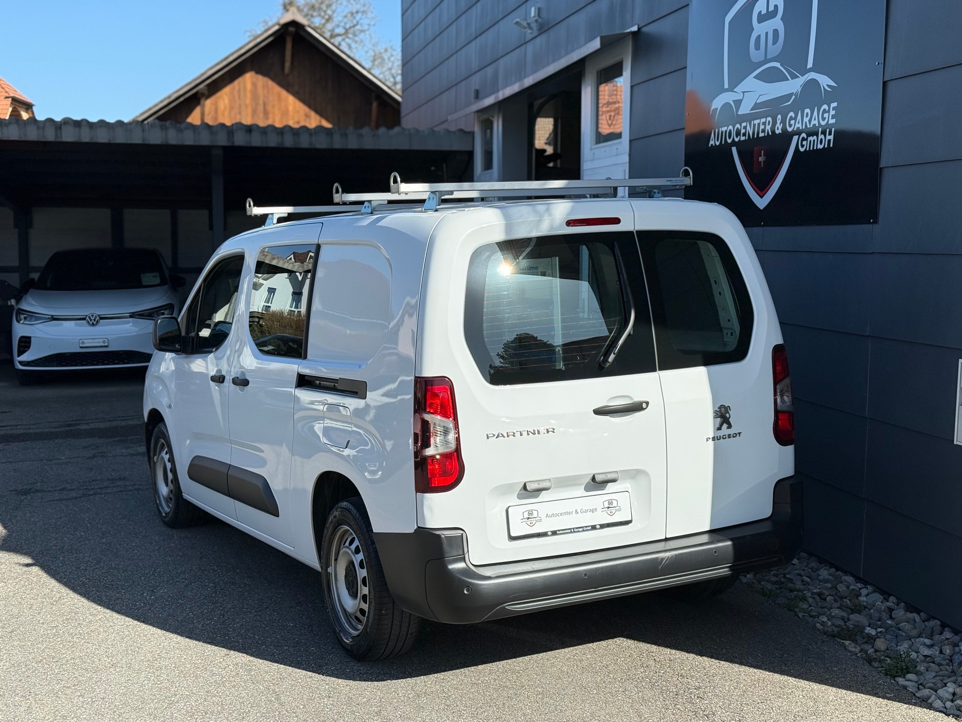 PEUGEOT Partner 1.5 Blue HDi s/s Asphalt Long 1000kg-image-5