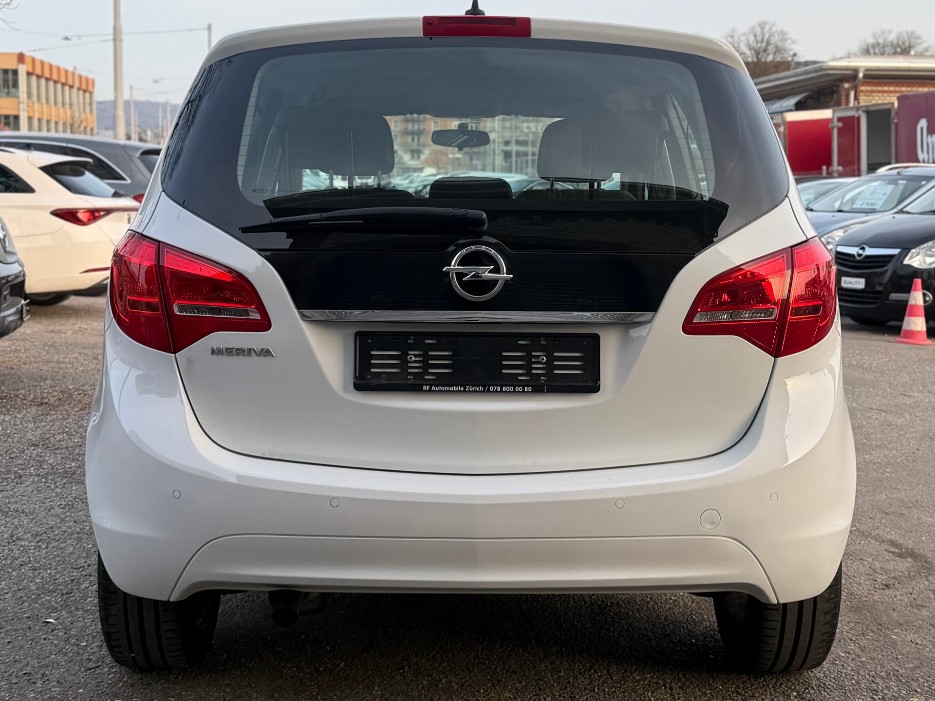 OPEL Meriva 1.4 Turbo Active Edition Automatic-image-6