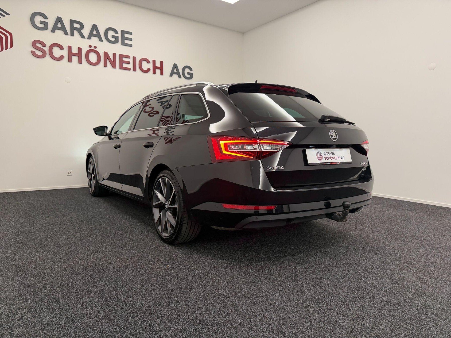 SKODA Superb Combi 2.0 TDI 190 Style 4x4 DSG-image-6