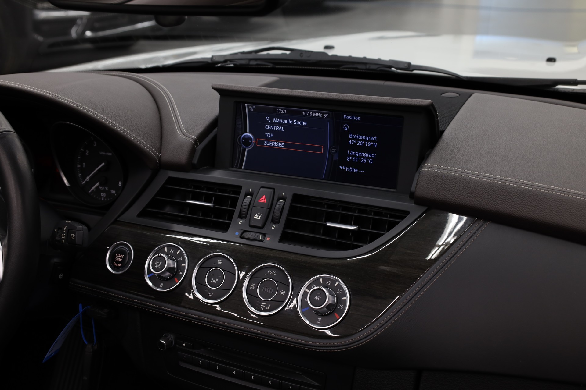 BMW Z4 20i sDrive Roadster-image-20
