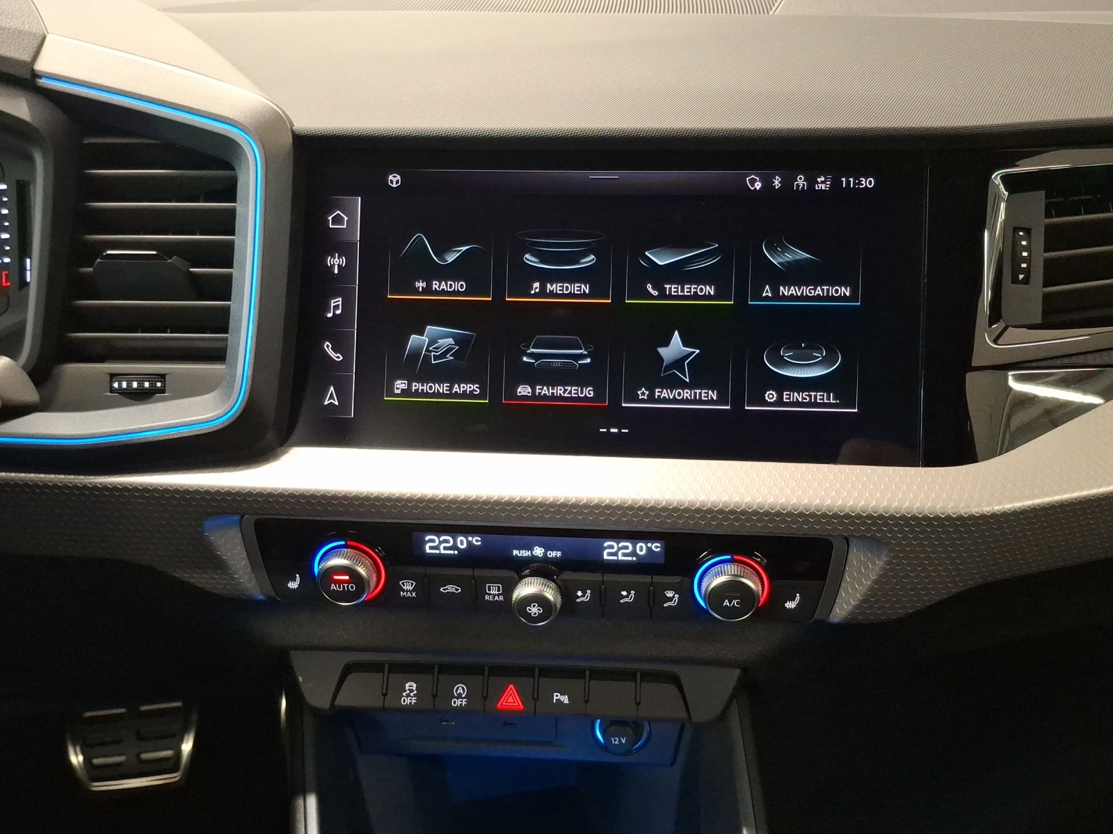 AUDI A1 Sportback 30 TFSI S Line Attraction S-tronic-image-10