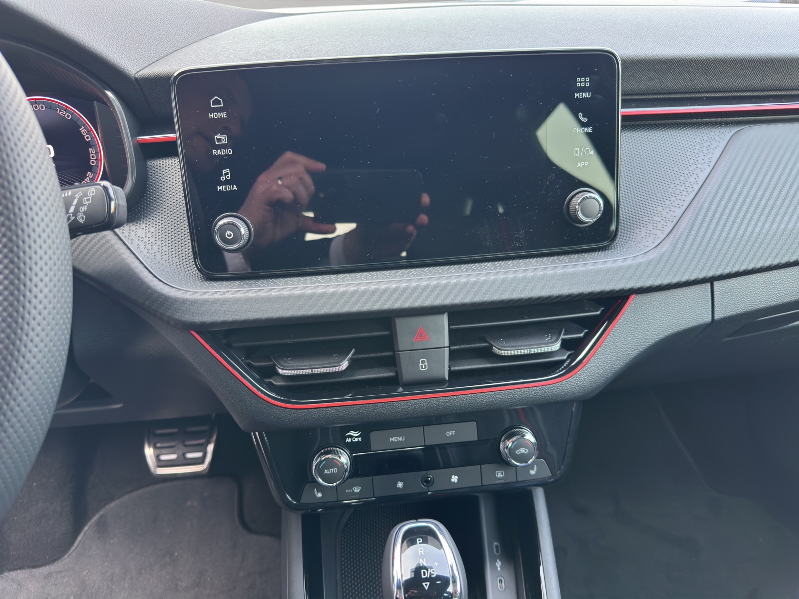 SKODA Kamiq 1.0 TSI Monte Carlo DSG-image-11