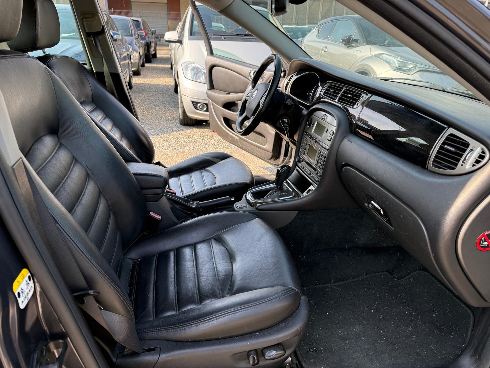 JAGUAR X-Type 2.2 Diesel Classic-image-8