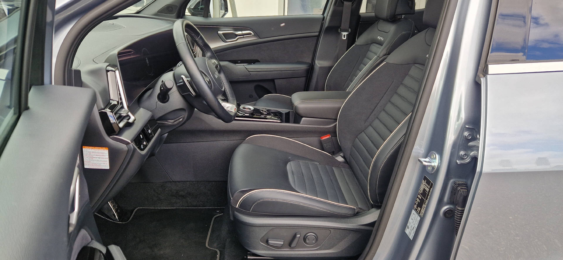 KIA Sportage 1.6 T-GDi PHEV GT-Line-image-5