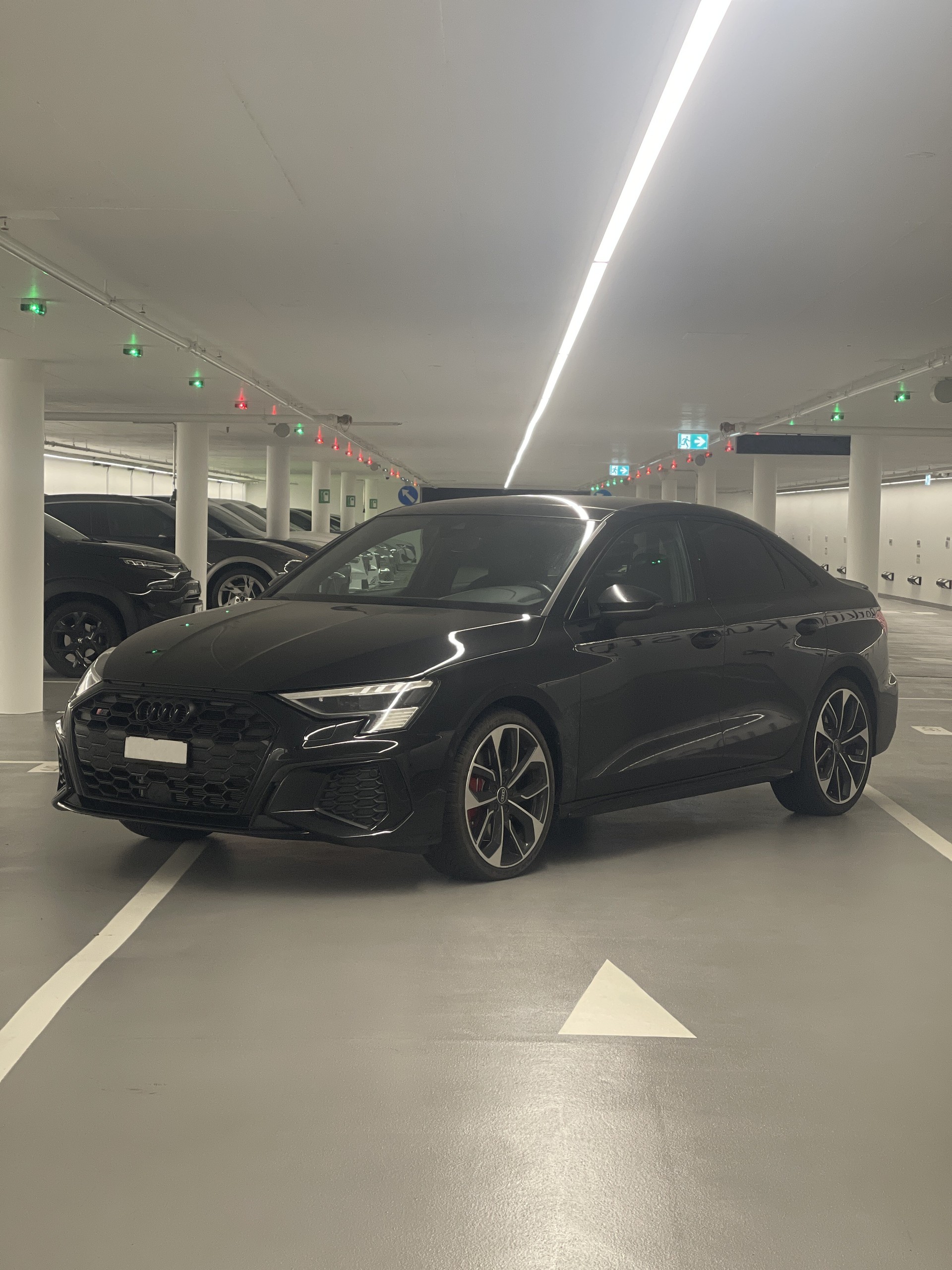 AUDI S3 Limousine 2.0 TFSI quattro S-tronic