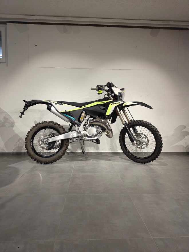 FANTIC XE 125-image-10