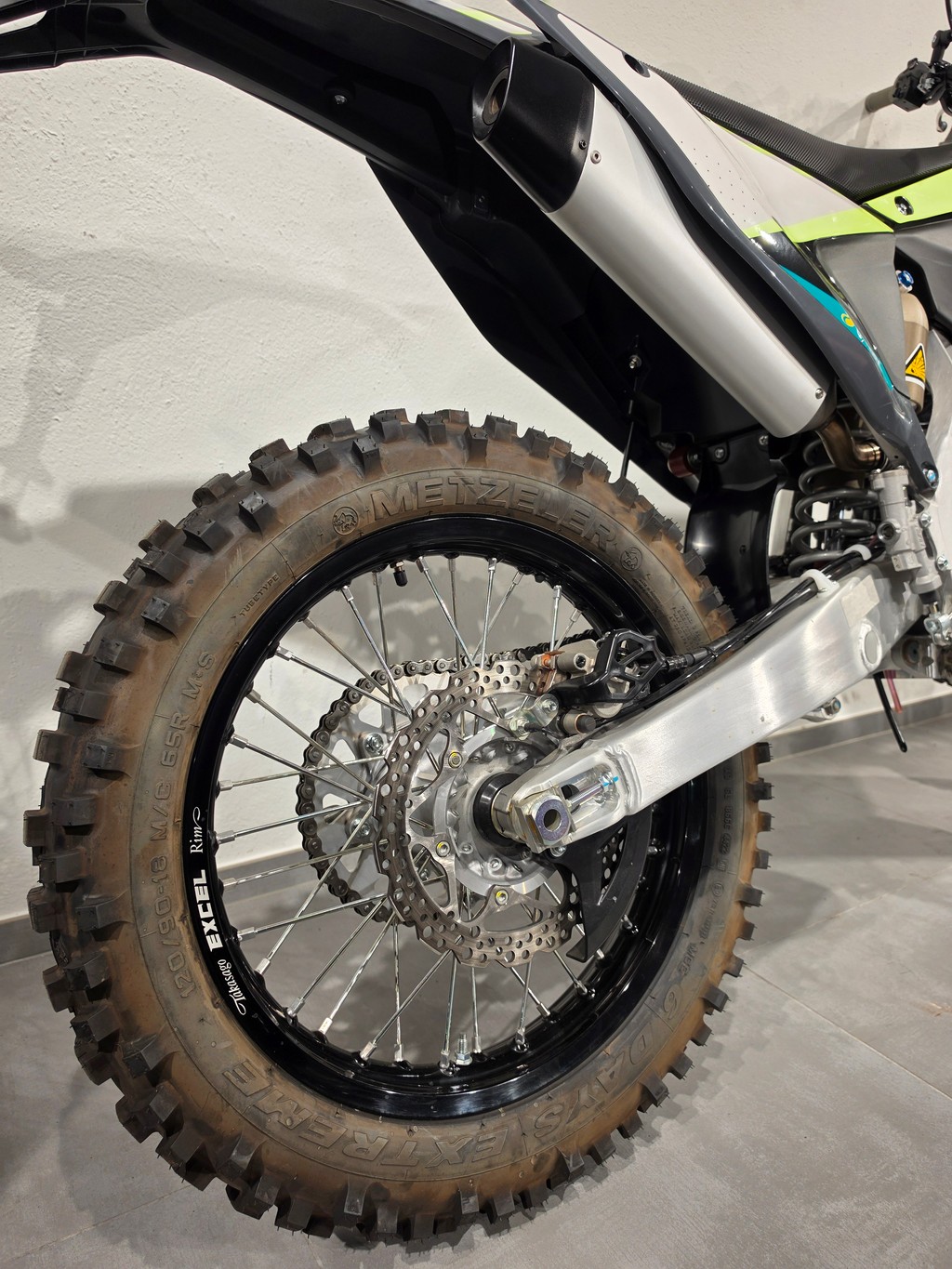 FANTIC XE 125-image-8