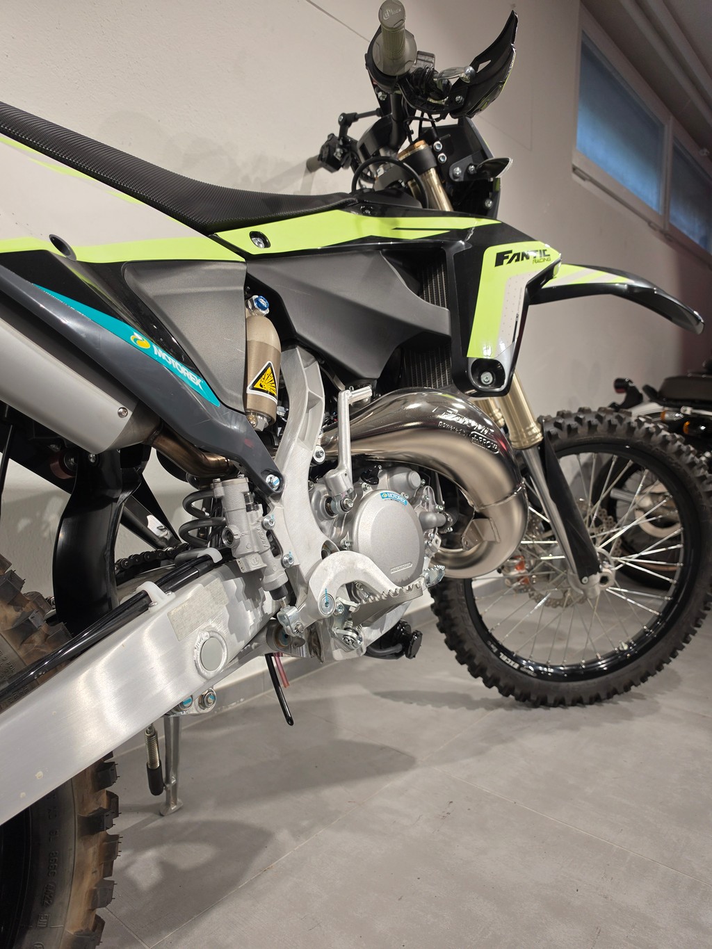 FANTIC XE 125-image-5