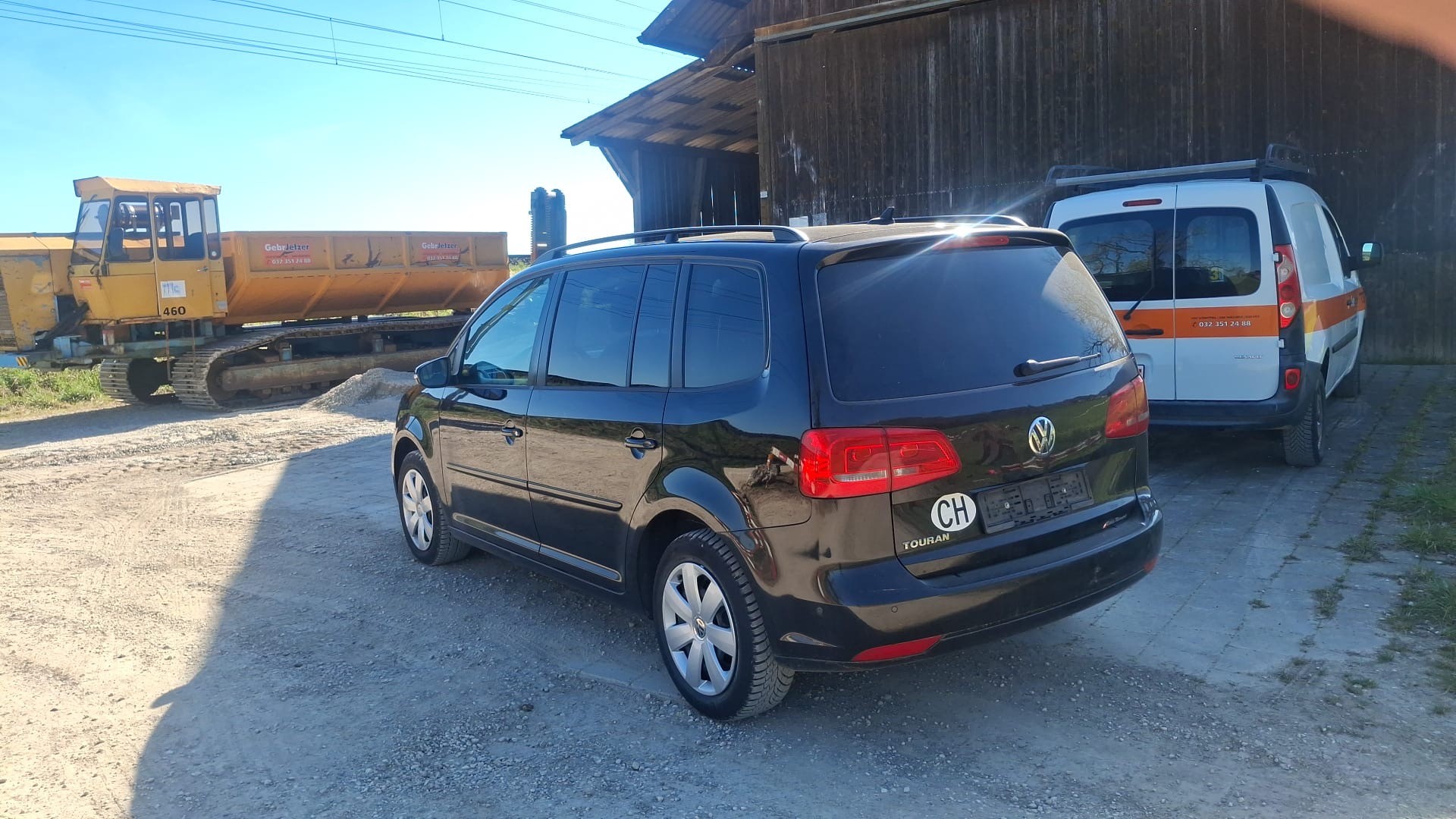 VW Touran 1.2 TSI Trendline-image-8