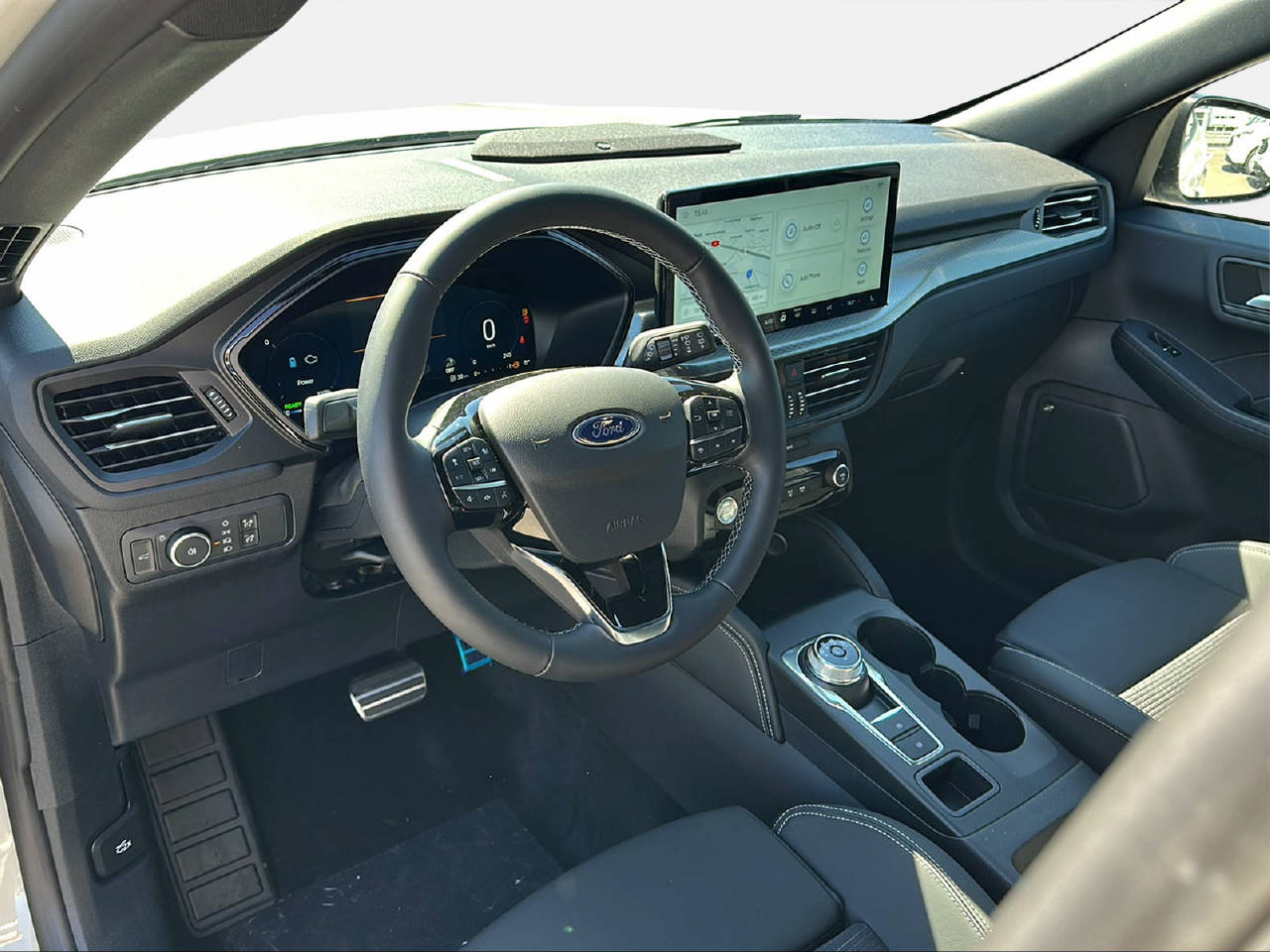 FORD Kuga 2.5 Hybrid Sound Edition 4x4-image-9