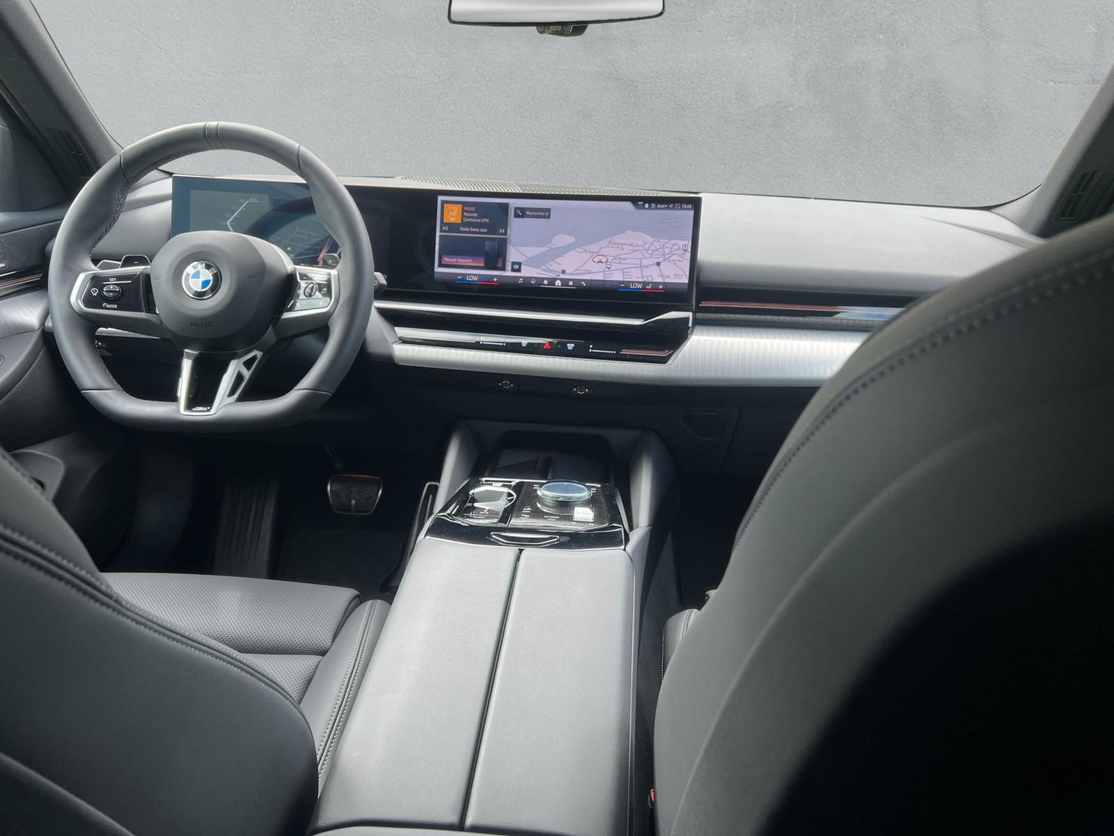 BMW 520d xDrive 48V Touring M Sport 📍 ** Action Leasing à 1.9% **-image-12