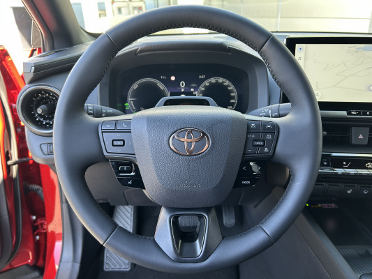 TOYOTA C-HR 2.0 PHEV CVT Swi Ed-image-8
