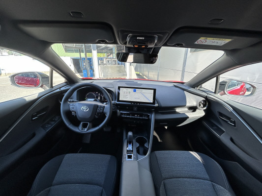 TOYOTA C-HR 2.0 PHEV CVT Swi Ed-image-5