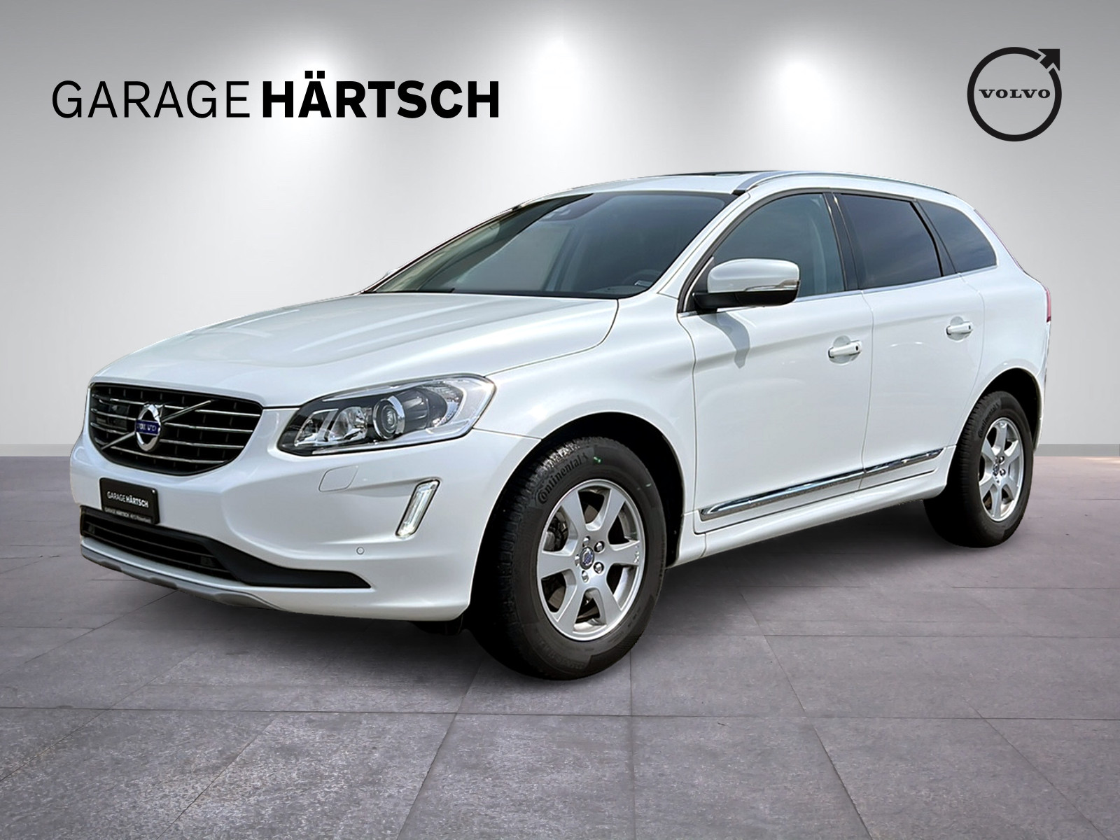 VOLVO XC60 2.4 D5 Summum AWD S/S-image-0