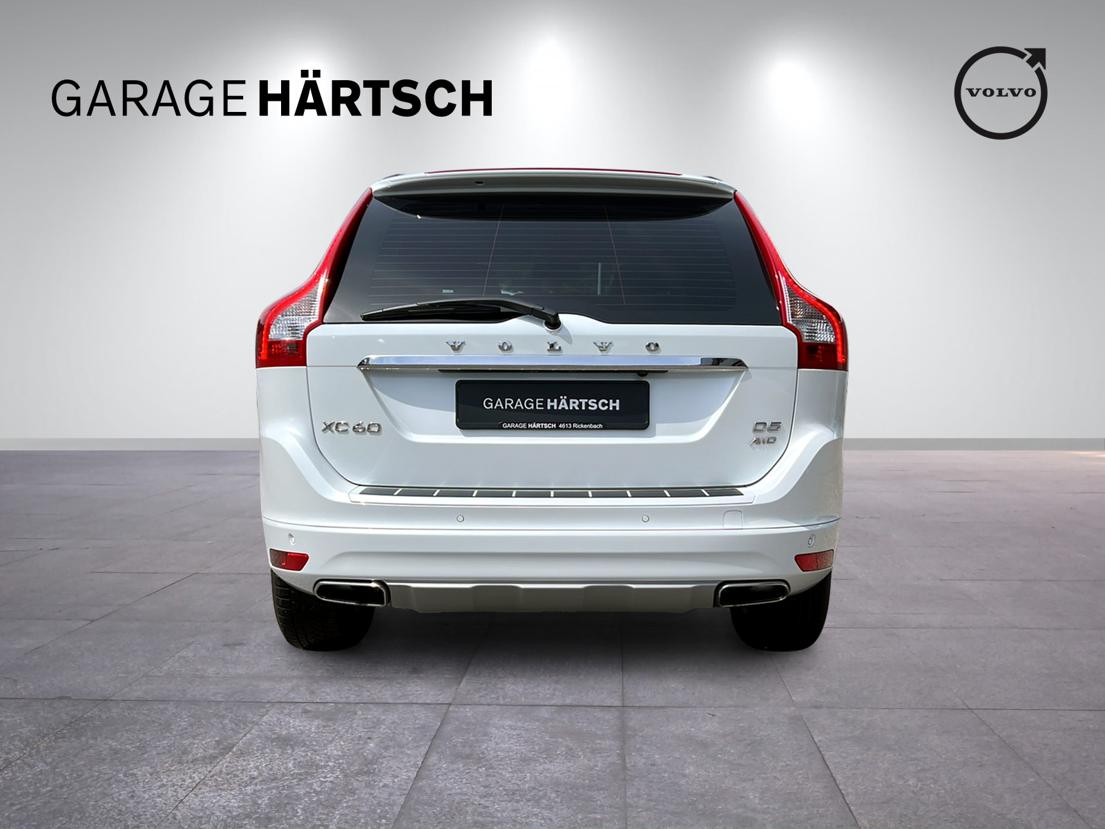 VOLVO XC60 2.4 D5 Summum AWD S/S-image-4
