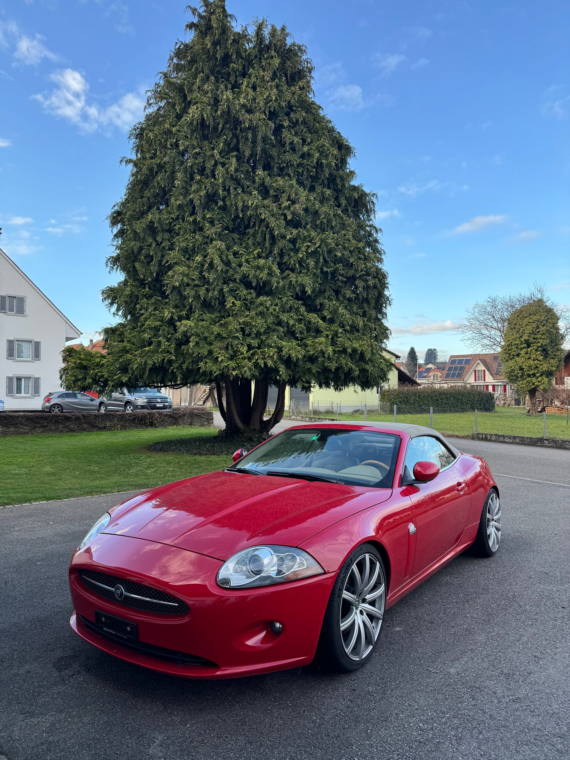 JAGUAR XK 4.2 V8 Automatic-image-1