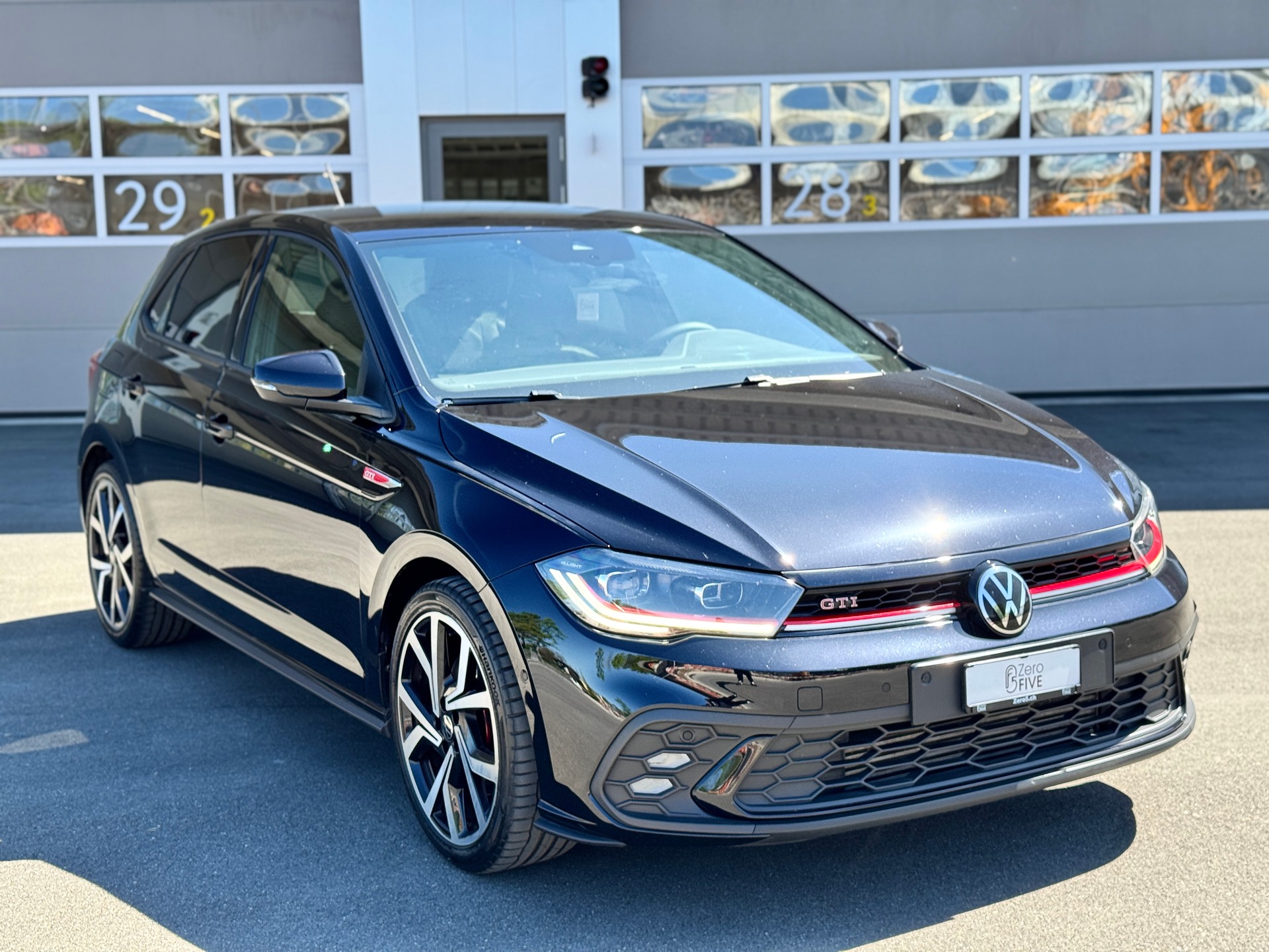 VW Polo 2.0 TSI GTI DSG-image-0