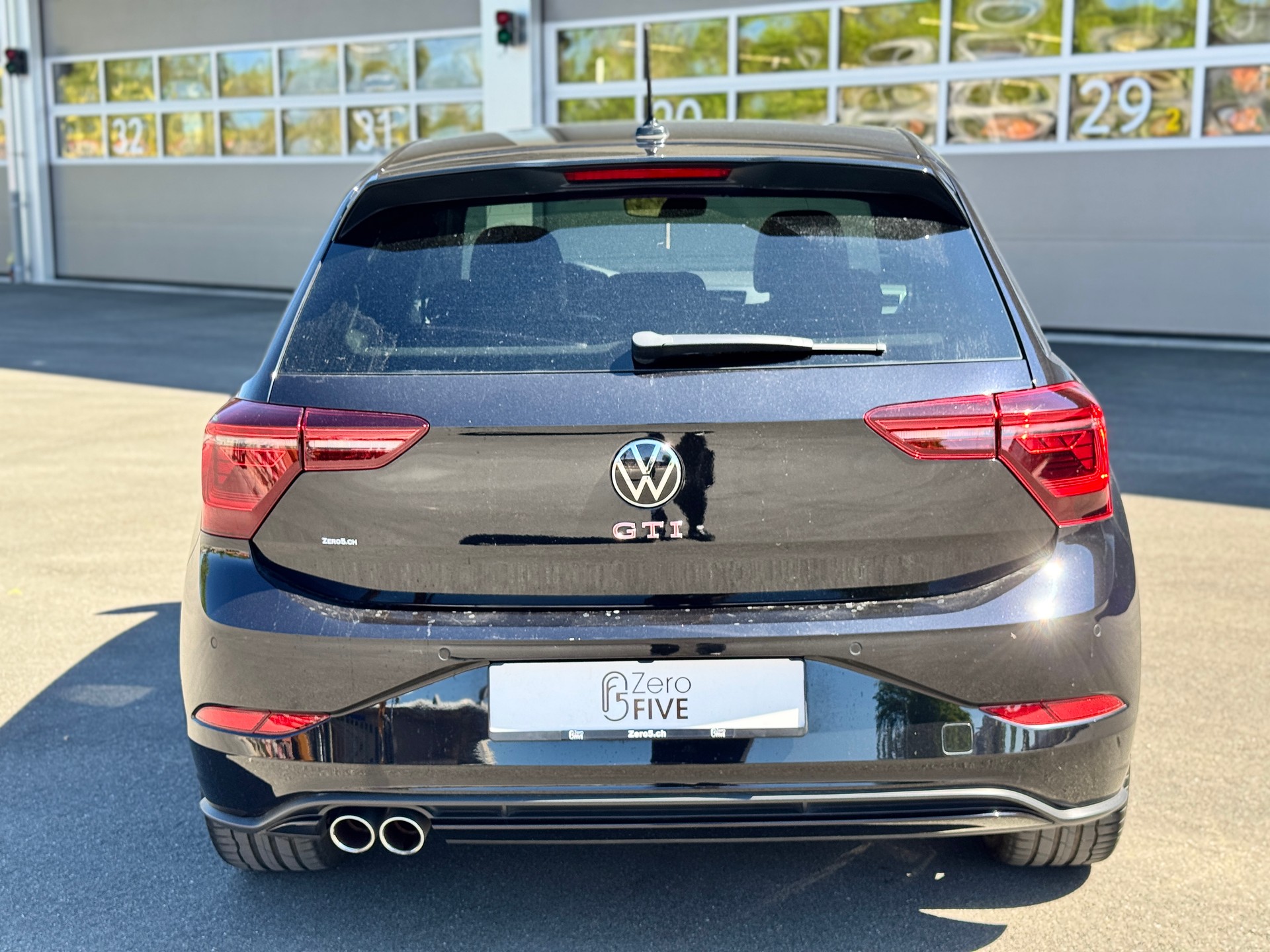 VW Polo 2.0 TSI GTI DSG-image-4
