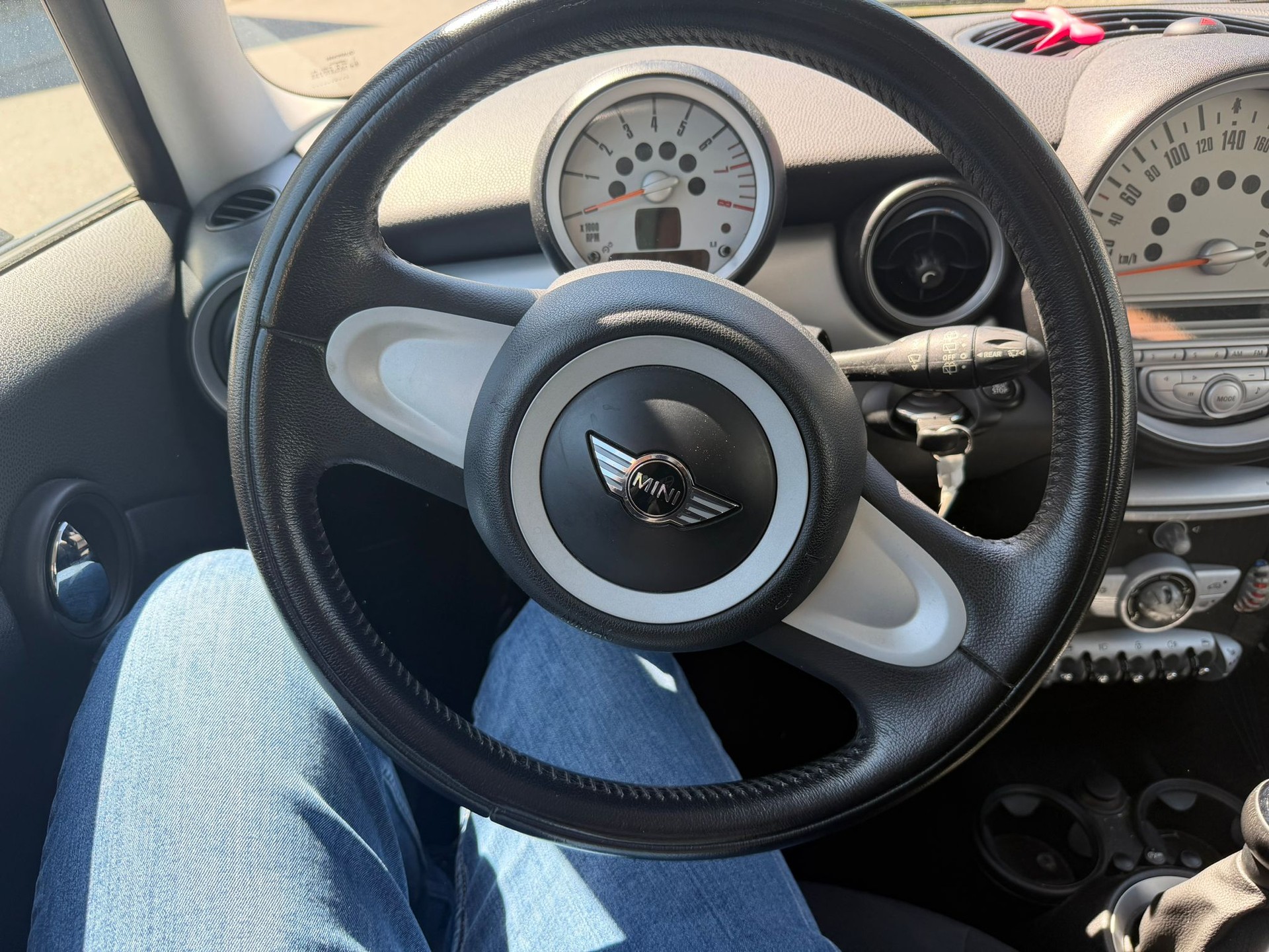 MINI Cooper-image-8
