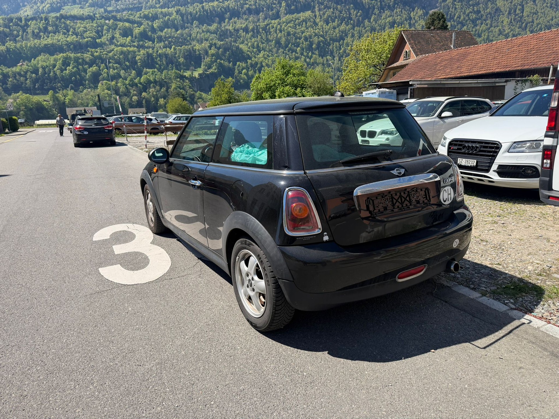 MINI Cooper-image-3